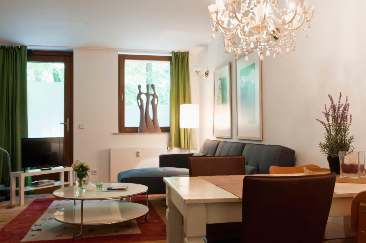 Beautiful Park For 4 Guests Berlim